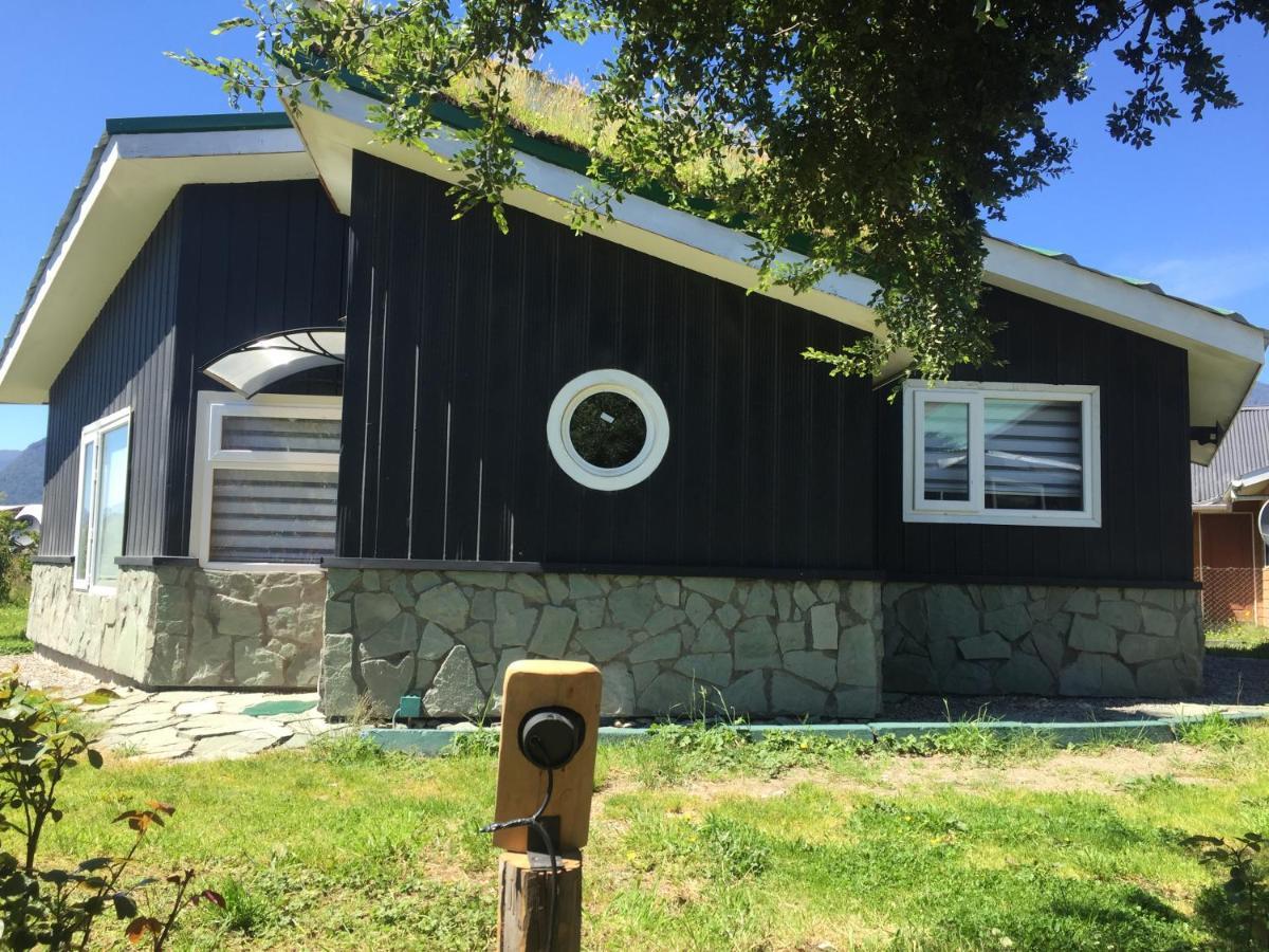 Cabañas Chaya Mapu Puerto Aysén Exterior foto